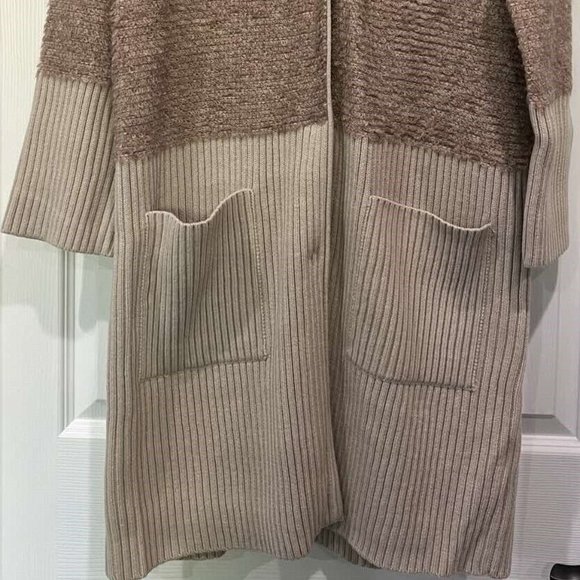 BOSTON PROPER COLORBLOCK FAUX FUR COLLAR SWEATER COAT SIZE: S - Picture 5 of 12